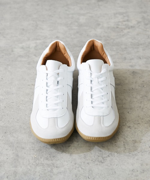 GERMAN TRAINER(ジャーマントレーナー)の「GERMAN TRAINER / ジャーマントレーナー(スニーカー・メンズ・ホワイト/ブラック・40/41/42)」の6枚目の写真