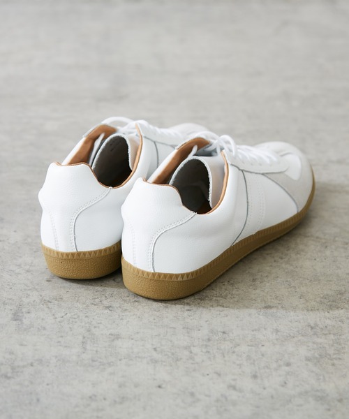 GERMAN TRAINER(ジャーマントレーナー)の「GERMAN TRAINER / ジャーマントレーナー(スニーカー・メンズ・ホワイト/ブラック・40/41/42)」の8枚目の写真