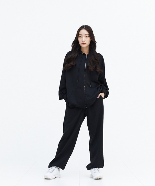 17HR（セブンティーンアワーズ）の「ロゴスウェットパンツ【セットアップ可】（スウェットパンツ・レディース・ライトグレー/ブラック・FREE）」の15枚目の写真