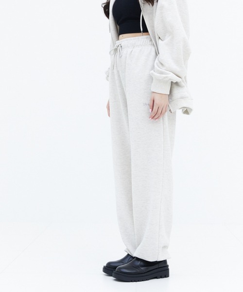 17HR（セブンティーンアワーズ）の「ロゴスウェットパンツ【セットアップ可】（スウェットパンツ・レディース・ライトグレー/ブラック・FREE）」の18枚目の写真
