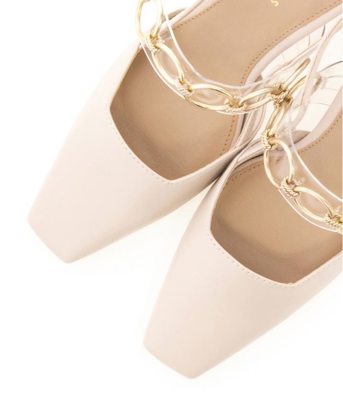 RANDA（ランダ）の「ゴールドチェーンバックストラップパンプス（パンプス・レディース・アイボリー/ブラウン/グリーン・LL/M/L/S）」の14枚目の写真