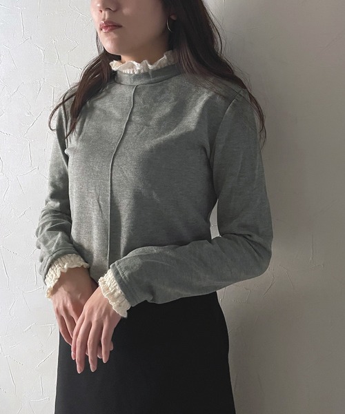 Loco Ocean（ロコオーシャン）の「レイヤード風 レース付き裏起毛綺麗めトップス（Tシャツ/カットソー・レディース・ブラック/ベージュ/グレー/チャコール・FREE）」の3枚目の写真