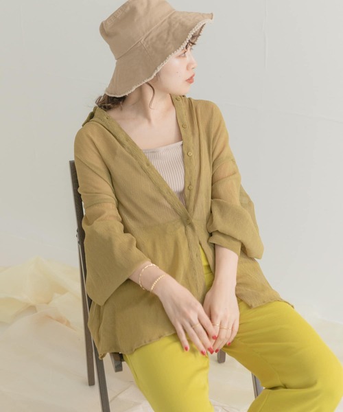 ITEMS URBANRESEARCH(アイテムズ アーバンリサーチ)の「【B.GRN販売中止】ヨウリュウシアービッグシャツ(シャツ/ブラウス・レディース・オフホワイト/チャコールグレー/グリーン系その他/グリーン/パープル・FREE)」の4枚目の写真