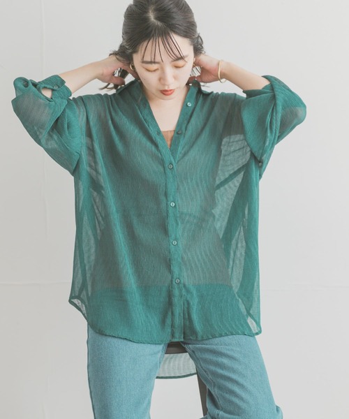 ITEMS URBANRESEARCH(アイテムズ アーバンリサーチ)の「【B.GRN販売中止】ヨウリュウシアービッグシャツ(シャツ/ブラウス・レディース・オフホワイト/チャコールグレー/グリーン系その他/グリーン/パープル・FREE)」の7枚目の写真