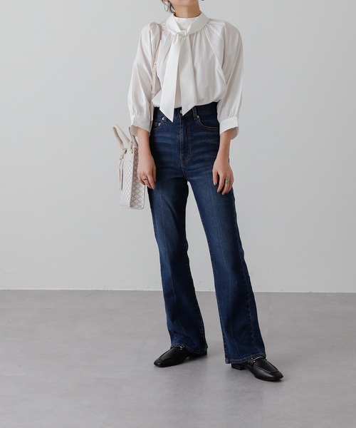 COLONY 2139(コロニートゥーワンスリーナイン)の「コットンボウタイブラウス(シャツ/ブラウス・レディース・オフホワイト/ベージュ/オレンジ・FREE)」の8枚目の写真