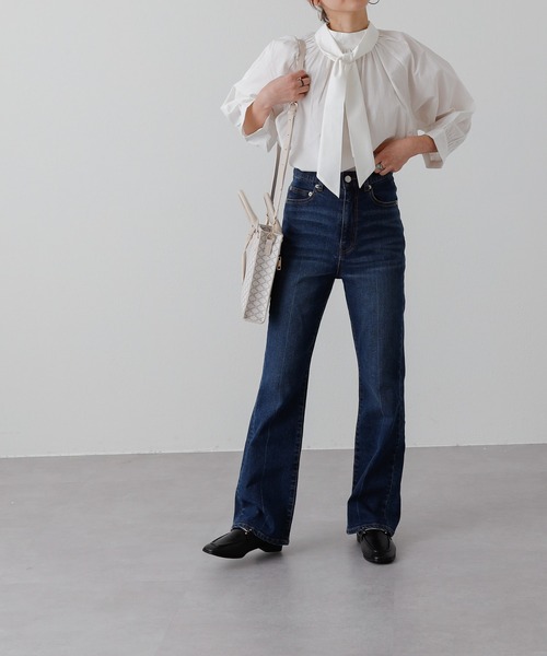 COLONY 2139(コロニートゥーワンスリーナイン)の「コットンボウタイブラウス(シャツ/ブラウス・レディース・オフホワイト/ベージュ/オレンジ・FREE)」の10枚目の写真