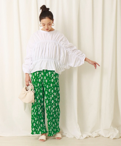 libelle more（リベル モア）の「花プリントクリスタルプリーツパンツ（その他パンツ・レディース・ブラック/オフホワイト/グリーン・M/L）」の8枚目の写真