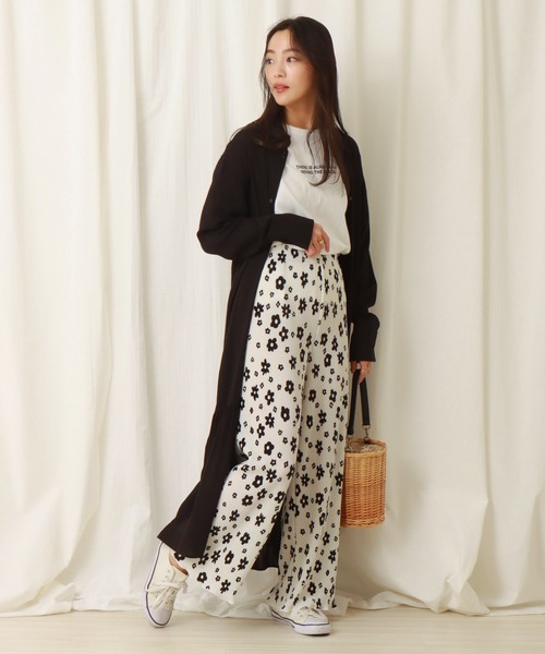 libelle more（リベル モア）の「花プリントクリスタルプリーツパンツ（その他パンツ・レディース・ブラック/オフホワイト/グリーン・M/L）」の4枚目の写真