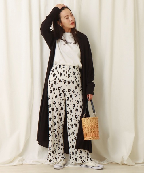 libelle more（リベル モア）の「花プリントクリスタルプリーツパンツ（その他パンツ・レディース・ブラック/オフホワイト/グリーン・M/L）」の6枚目の写真