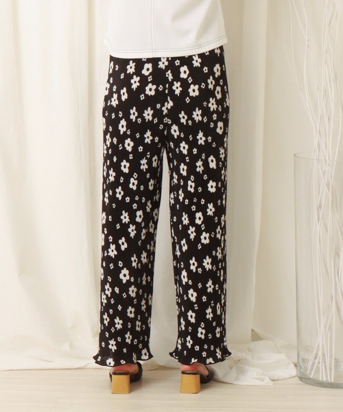 libelle more（リベル モア）の「花プリントクリスタルプリーツパンツ（その他パンツ・レディース・ブラック/オフホワイト/グリーン・M/L）」の16枚目の写真