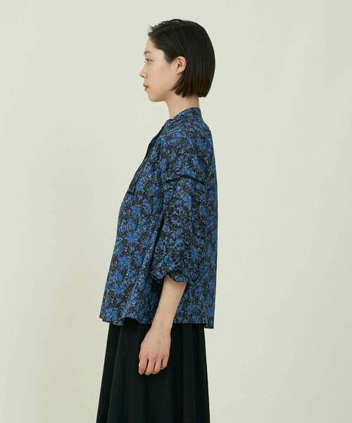 2024 ADIEU TRISTESSE クロスステッチ刺繍ブラウス インド刺繍ブラウス｜BIGI online store - ビギ オンラインストア