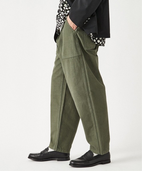 EDIFICE（エディフィス）の「オーバルフィット ベイカーパンツ（その他パンツ・メンズ・ホワイト/カーキ・SMALL/MEDIUM/LARGE）」の2枚目の写真