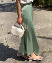 LAUIR | サテンライクマーメイドロングスカート(スカート)