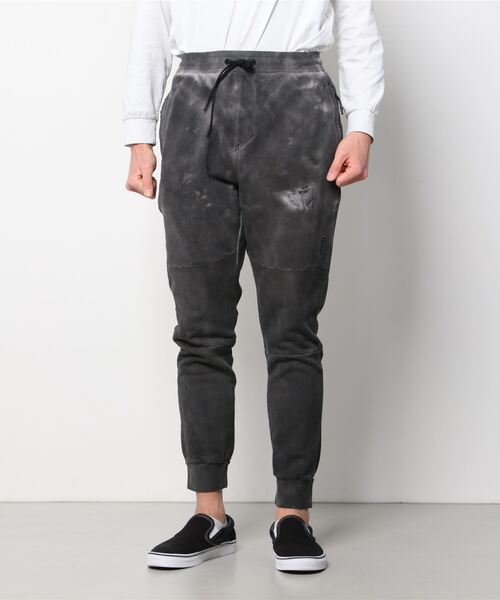 ZANEROBE(ゼインローブ)の「ZANEROBE(ゼインローブ) SURESHOT FLEECE JOGGER/ZR707JP-CRF(その他パンツ・メンズ・チャコール・34/32/30/29)」の1枚目の写真