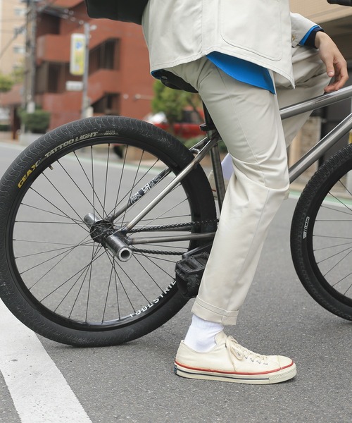 UNIVERSAL OVERALL(ユニバーサルオーバーオール)の「UNIVERSAL OVERALL ワークパンツテーパード T-02(チノパンツ・メンズ・ブラック/ネイビー/モカ/アイボリー・36/34/32/30/28)」の3枚目の写真