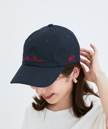 VIS（ビス）の「【AKIICLASSIC別注】ロゴ刺繍キャップ（キャップ・レディース）」