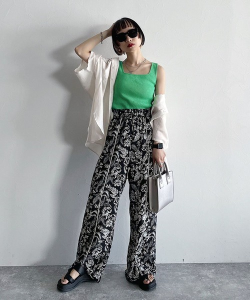 PAGEBOY（ページボーイ）の「シアーBIG半袖シャツ（シャツ/ブラウス・レディース・ブラック/オフホワイト/ブルー系その他/イエロー系その他/ブラウン系その他2・FREE）」の10枚目の写真