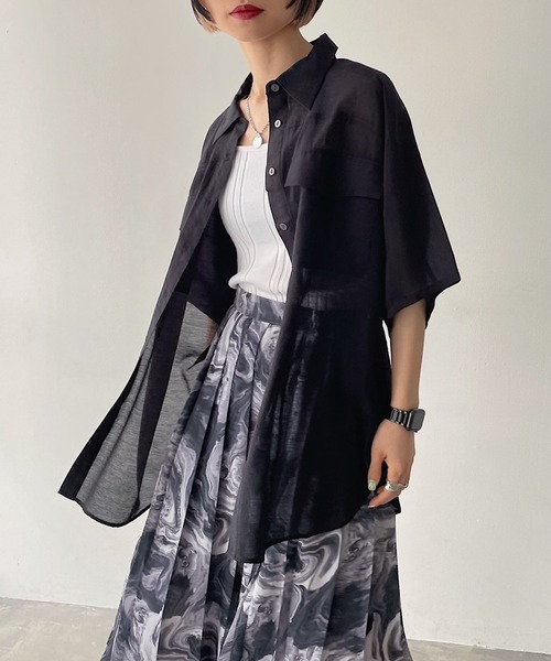 PAGEBOY（ページボーイ）の「シアーBIG半袖シャツ（シャツ/ブラウス・レディース・ブラック/オフホワイト/ブルー系その他/イエロー系その他/ブラウン系その他2・FREE）」の11枚目の写真