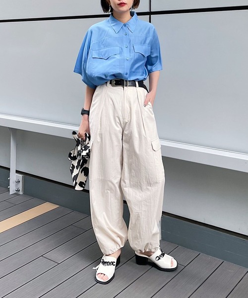 PAGEBOY（ページボーイ）の「シアーBIG半袖シャツ（シャツ/ブラウス・レディース・ブラック/オフホワイト/ブルー系その他/イエロー系その他/ブラウン系その他2・FREE）」の18枚目の写真