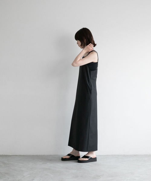 yuw（ユウ）の「スクエアキャミワンピース　278912（ワンピース・レディース・ブラック/グレー・FREE）」の6枚目の写真