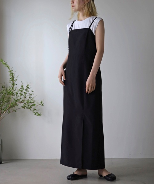 UNFIELD(アンフィールド)の「【UNFIELD】スリットキャミワンピース(ワンピース・レディース・ブラック/アイボリー・FREE)」の10枚目の写真