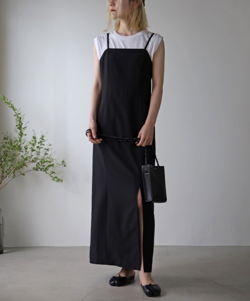 UNFIELD(アンフィールド)の「【UNFIELD】スリットキャミワンピース(ワンピース・レディース・ブラック/アイボリー・FREE)」の11枚目の写真