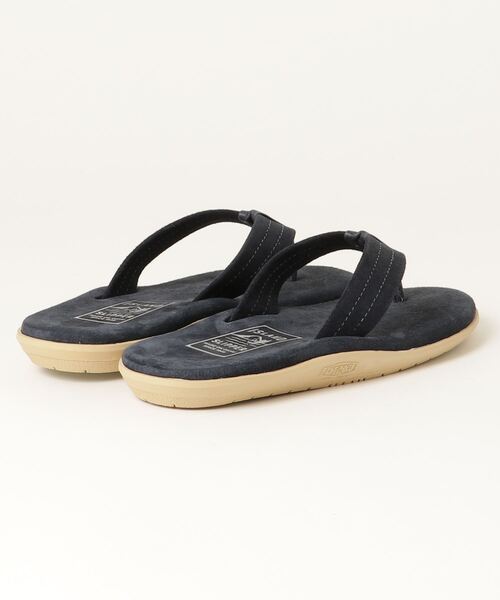 ISLAND SLIPPER（アイランドスリッパ）の「ISLAND SLIPPER アルティメット スウェード トングサンダル（サンダル・メンズ・ネイビー/その他1/その他2/グリーン系その他・US8/US9/US7/US10）」の5枚目の写真