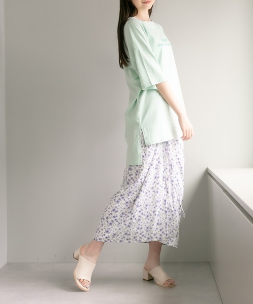 OLIVE des OLIVE（オリーブデオリーブ）の「【WEB限定カラー有】ロゴゆるTシャツ（Tシャツ/カットソー・レディース・オフホワイト/ピンク/ブラック/ミント・FREE）」の19枚目の写真