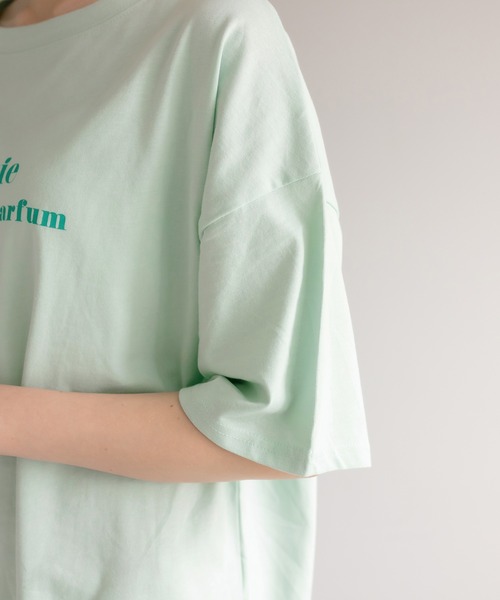 OLIVE des OLIVE（オリーブデオリーブ）の「【WEB限定カラー有】ロゴゆるTシャツ（Tシャツ/カットソー・レディース・オフホワイト/ピンク/ブラック/ミント・FREE）」の21枚目の写真