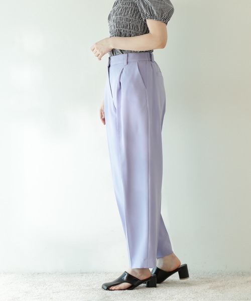 N.（N. Natural Beauty Basic）（エヌエヌナチュラルビューティーベーシック）の「◆シャンブレーセンタープレスパンツ（その他パンツ・レディース・グレー/ベージュ/ライラック/レモンイエロー・MEDIUM）」の8枚目の写真