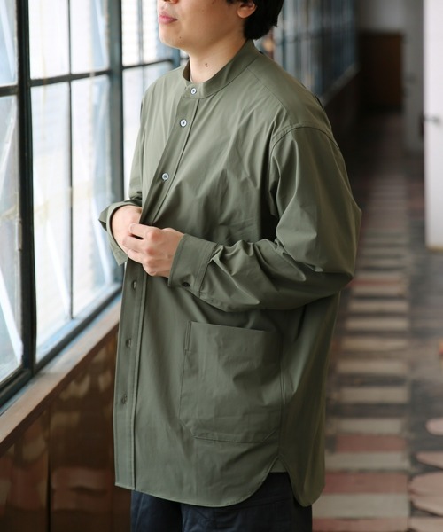 BRICK & SONS（ブリックアンドサンズ）の「CORDURA リラックス バンドカラーシャツ＜カーキ＞（シャツ/ブラウス・メンズ・カーキ・LL/S/M/L）」の2枚目の写真