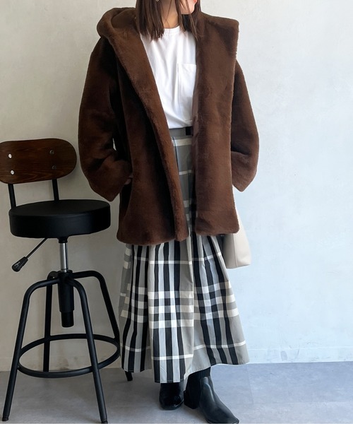 新春値引有り⭐︎【極希少×極美品】CBVFM フェイクファーコート　フード付き 新春値引有り⭐︎【極希少×極美品】CBVFM フェイクファーコート