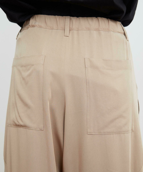 FRAPBOIS（フラボア）の「バルブ パンツ（その他パンツ・レディース・ベージュ/ブラック・1/0）」の3枚目の写真
