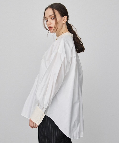 PUBLIC TOKYO(パブリックトウキョウ)の「レザーライクドレスシャツ/ウォッシャブル(シャツ/ブラウス・レディース・ホワイト/ブラック・FREE)」の5枚目の写真