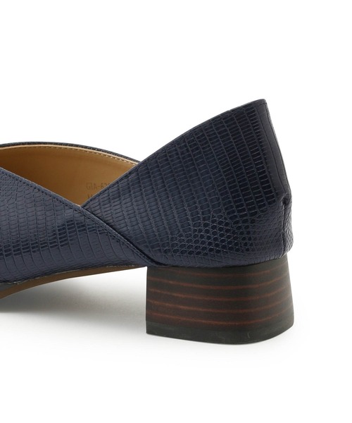 ROPE' PICNIC(ロペピクニック)の「スクエアトゥセンターシーム甲深バブーシュ(パンプス・レディース・ブラック/キナリ/ブラウン/ネイビー・23.0cm/23.5cm/24.0cm/24.5cm/25.0cm)」の8枚目の写真