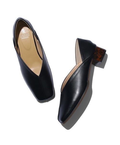 ROPE' PICNIC(ロペピクニック)の「スクエアトゥセンターシーム甲深バブーシュ(パンプス・レディース・ブラック/キナリ/ブラウン/ネイビー・23.0cm/23.5cm/24.0cm/24.5cm/25.0cm)」の10枚目の写真