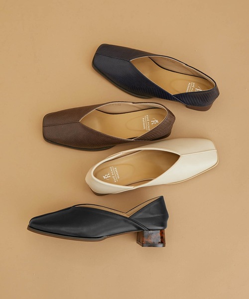 ROPE' PICNIC(ロペピクニック)の「スクエアトゥセンターシーム甲深バブーシュ(パンプス・レディース・ブラック/キナリ/ブラウン/ネイビー・23.0cm/23.5cm/24.0cm/24.5cm/25.0cm)」の21枚目の写真