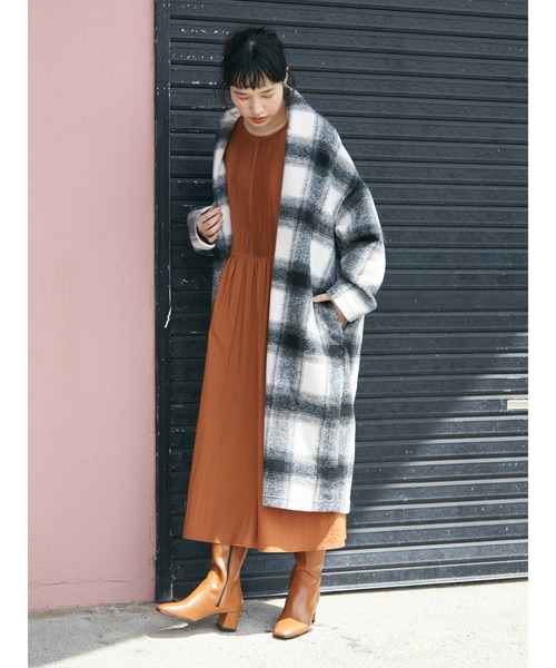 CRAFT STANDARD BOUTIQUE(クラフトスタンダードブティック)の「ニュアンスVネックコーディガン *◆(その他アウター・レディース・チェック/ベージュ系その他・FREE)」の9枚目の写真