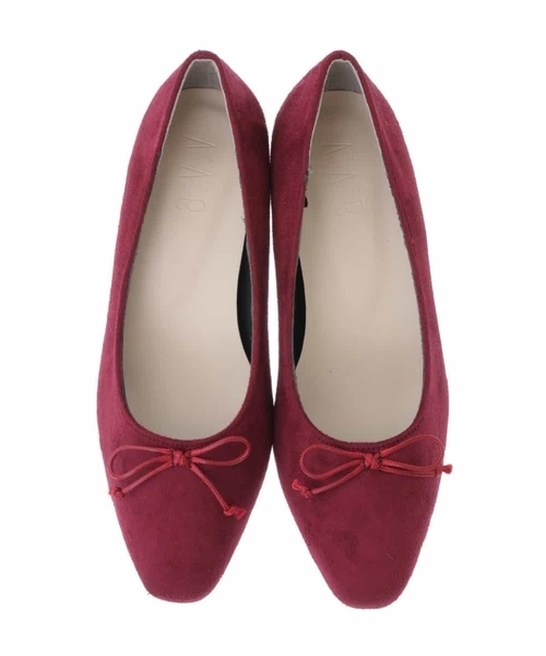 a.v.v（アーヴェヴェ）の「チャンキーヒールリボンバレエパンプス（パンプス・レディース・ベージュ/ブラック/ボルドー・24.5/22.5/23.5）」の6枚目の写真