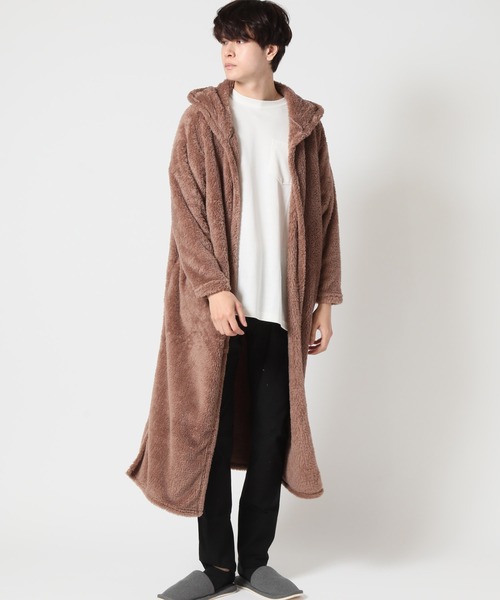 ARCADE（アーケード）の「マイクロファイバー モコボア 寒さ 冷え性対策 着る毛布 フード付き ロング丈 部屋着 ルームウェア メンズ レディース兼用（ガウン/バスローブ・メンズ・グレー/ブラウン/ベージュ/ネイビー/ブラック・FREE）」の14枚目の写真