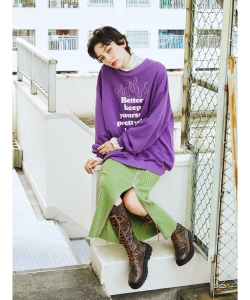 jouetie（ジュエティ）の「ファイヤーグラフィックルーズプルオーバー（Tシャツ/カットソー・レディース・ブラック/オフホワイト/パープル・MEDIUM）」の19枚目の写真