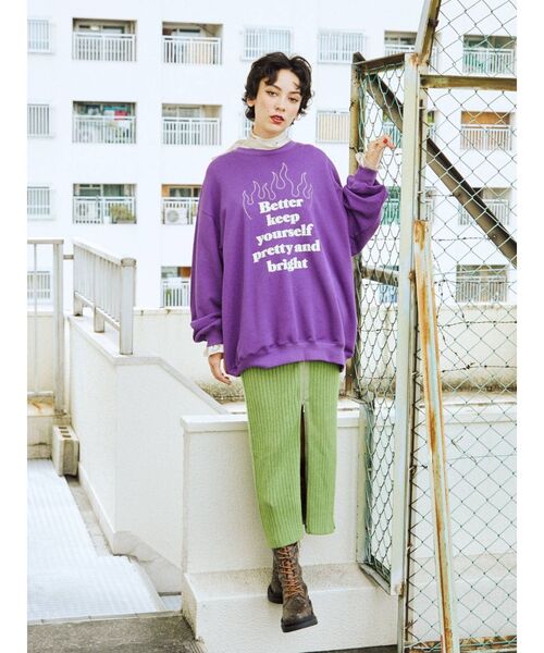 jouetie（ジュエティ）の「ファイヤーグラフィックルーズプルオーバー（Tシャツ/カットソー・レディース・ブラック/オフホワイト/パープル・MEDIUM）」の21枚目の写真