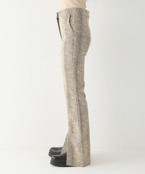 GHOSPELL(ゴスペル)の「【GHOSPELL/ゴスペル】 Rayne Split Hem Trousers:パンツ(その他パンツ・レディース・ブラウン・SMALL/X-SMALL)」の4枚目の写真