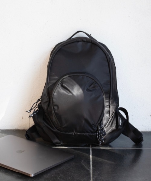wdl.(ワームデザインラボ)の「【wdl.】 light Daily Backpack(バックパック/リュック・メンズ・ブラック/ベージュ/グレー/ブルー・FREE)」の5枚目の写真