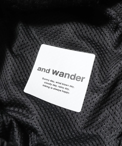 and wander（アンドワンダー）の「and wander/アンドワンダー high loft fleece jacket フリースジャケット ボアジャケット（ブルゾン・メンズ・オリーブ/ブラック・M/L/XL）」の9枚目の写真