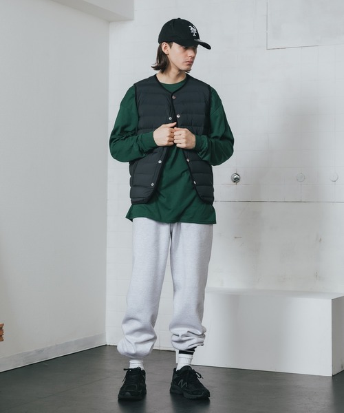 Vincent et Mireille(バンソンエミレイユ)の「Vincent et Mireille/バンソンエミレイユ STITCHLESS DOWN VEST ダウンベスト(ベスト・メンズ・ライトベージュ/ブラック/ネイビー/ダークベージュ・36/40/42)」の9枚目の写真