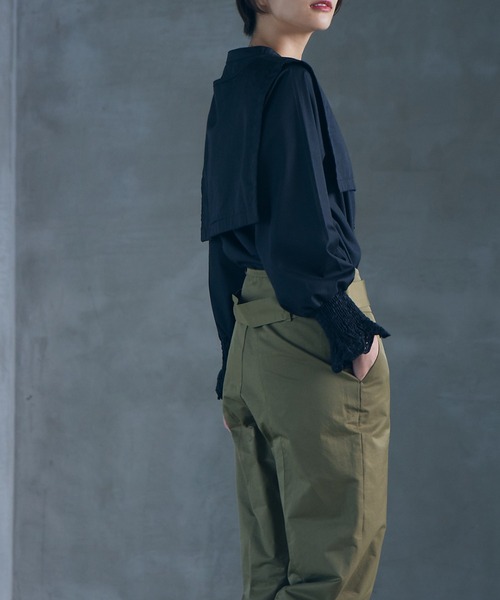 RANAN(ラナン)の「2Way衿デザインブラウス(シャツ/ブラウス・レディース・ブラック/ホワイト・L/LL/M)」の11枚目の写真