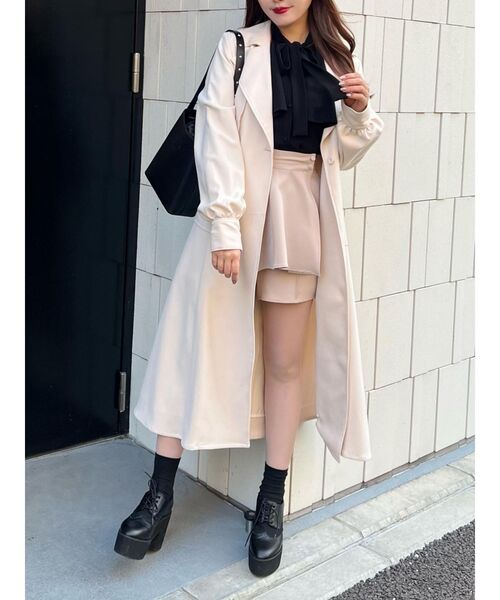 EATME（イートミー）の「2WAYペプラムショートパンツ（その他パンツ・レディース・その他1/ベージュ/ブラック・SMALL/MEDIUM）」の6枚目の写真