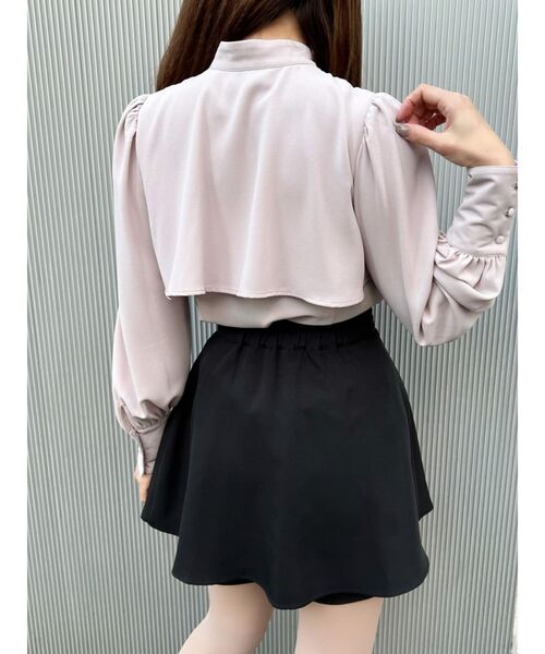 EATME（イートミー）の「2WAYペプラムショートパンツ（その他パンツ・レディース・その他1/ベージュ/ブラック・SMALL/MEDIUM）」の10枚目の写真