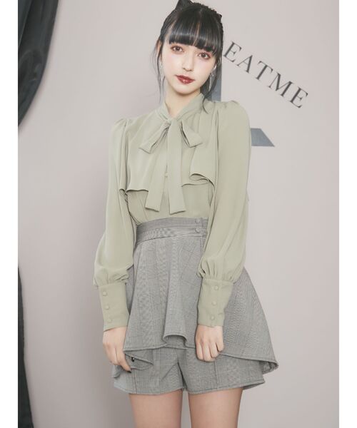 EATME（イートミー）の「2WAYペプラムショートパンツ（その他パンツ・レディース・その他1/ベージュ/ブラック・SMALL/MEDIUM）」の11枚目の写真